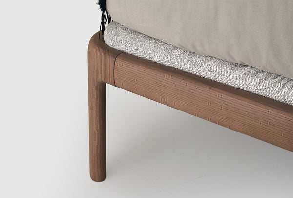 FUSHIMI QUEEN BED 73" - LIGHT GREY FENICE 62 FABRIC/WALNUT