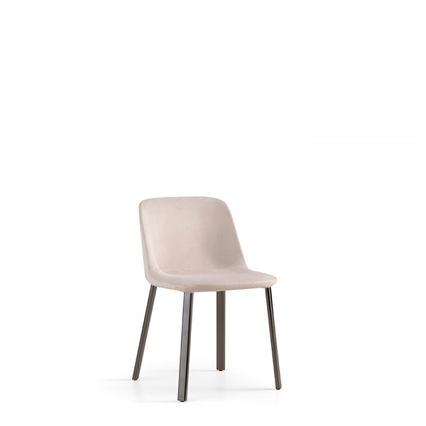 ESSE SIDE CHAIR 19" - BEIGE SUPERSUEDE 86 FABRIC/HG TITANIUM LEGS