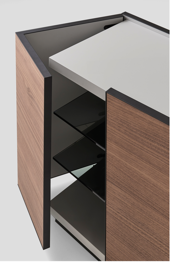 CORNICE SIDEBOARD 82